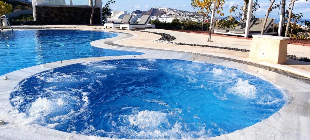 Santorini Mesotopos Fira  Eksteriør billede