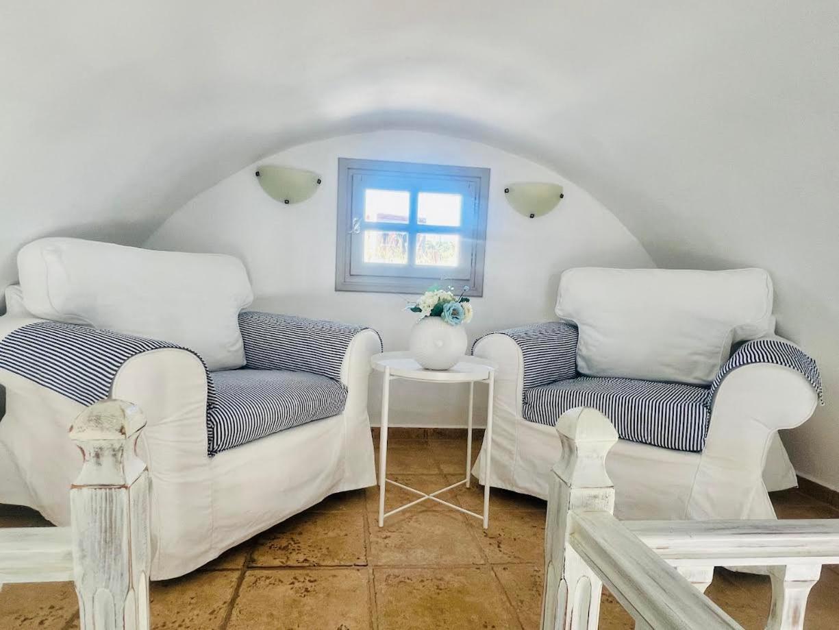 Santorini Mesotopos Fira  Eksteriør billede